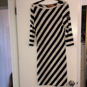 NWOT- Tory Burch Women's Black Ivory Striped Midi Dress 3/4 Sleeves Size L